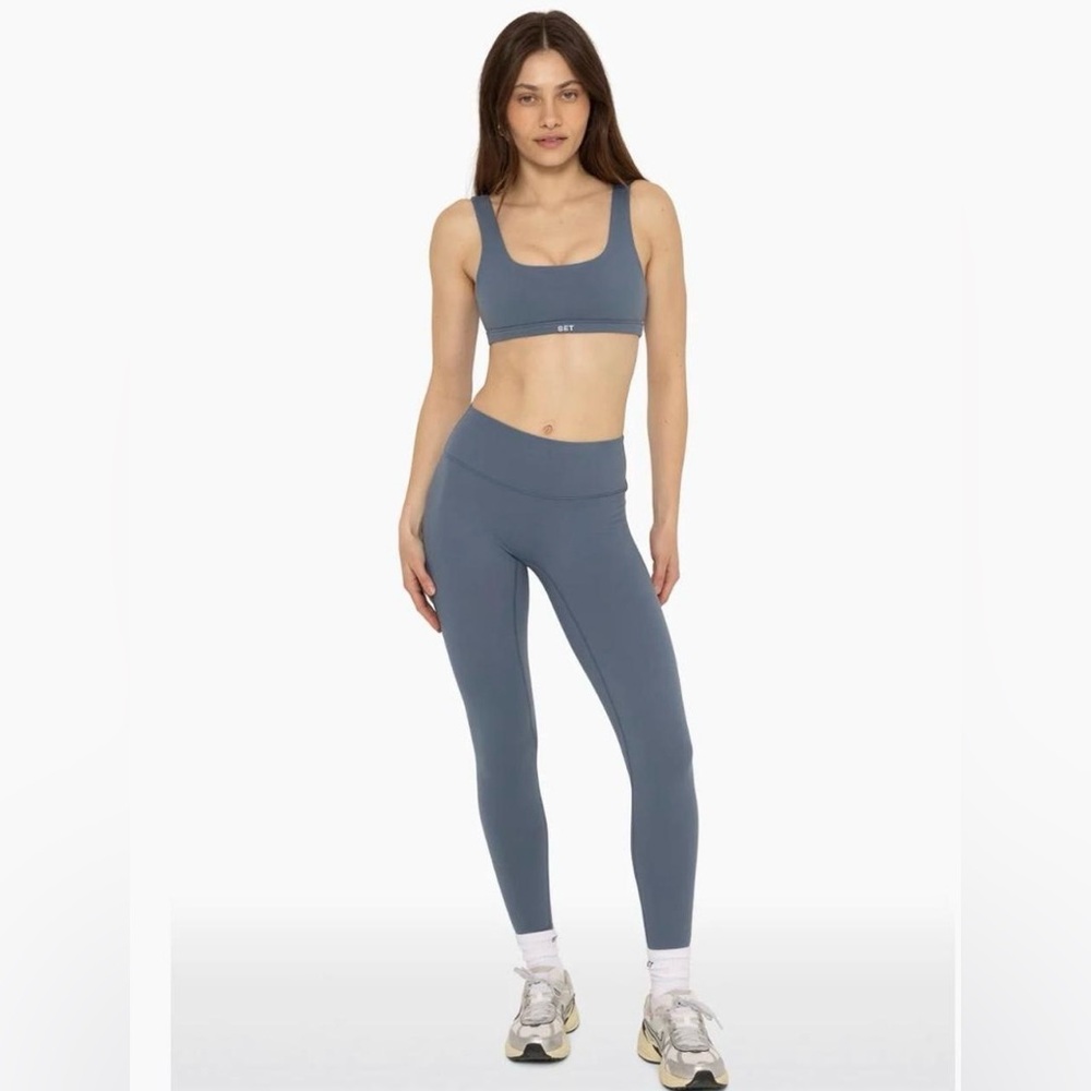 ❌❌sold❌❌SET Active Formcloud Workout Set in Mineral